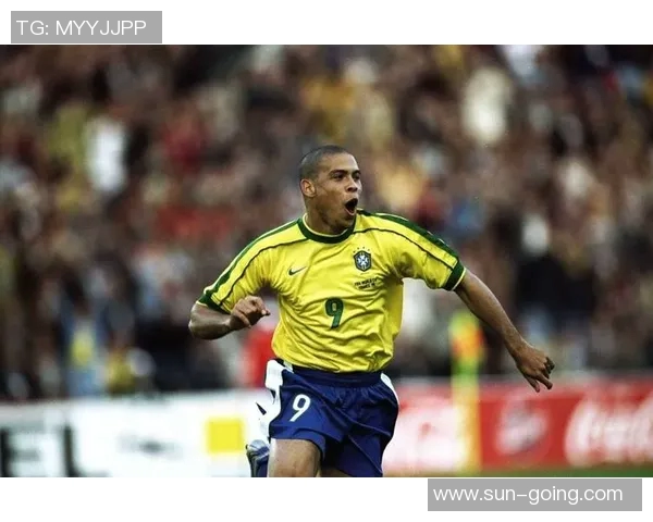 本赛季足球界告别哪位传奇明星球员引发热议